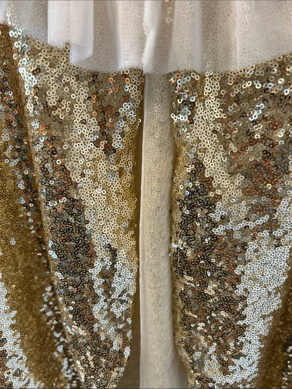 Meri Meri Gold Sequin Cape with Cream Ruffle Collar